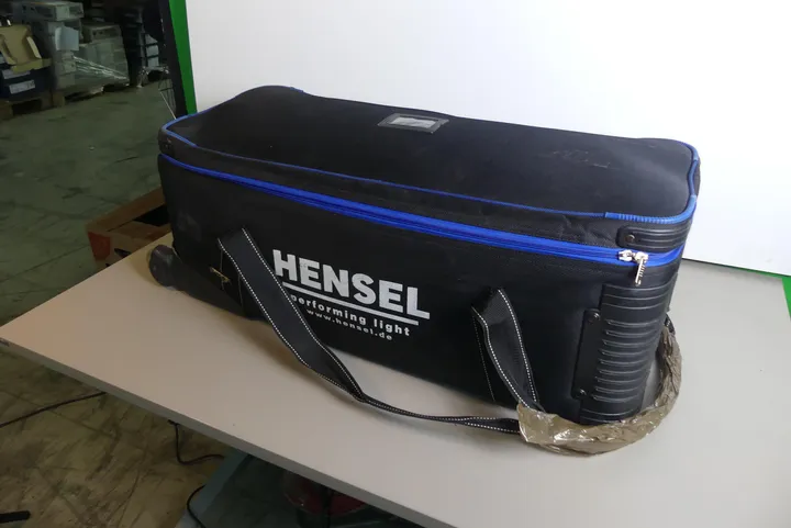 Hensel Studioblitzset mit Tragetasche und Zubehör